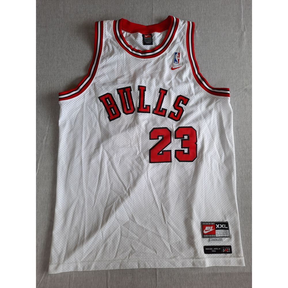 Nike Sport Michael Jordan Flight 8403 Men 2XL Performance Outdoor Bulls‎ Jersey
